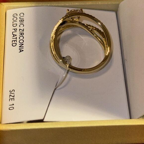 NWT Charter Club Gold-Tone Cubic Zirconia Overlap Open Ring size 10 - Picture 6 of 6